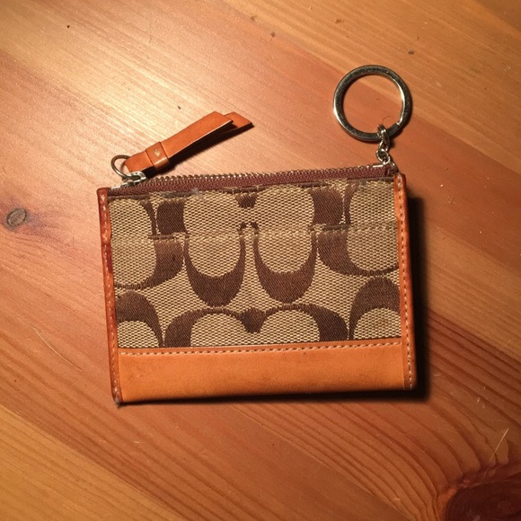 Coach Wallet - Picture 1 of 5